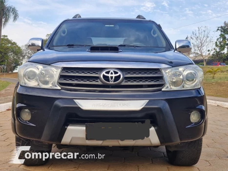 HILUX SW4 3.0 SRV 4X4 7 Lugares 16V Turbo Intercooler