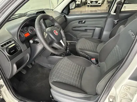 PALIO 1.8 MPI Adventure Locker Weekend 8V