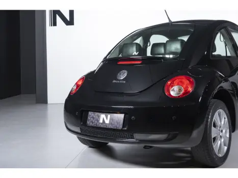 NEW BEETLE 2.0 MI 8V GASOLINA 2P TIPTRONIC