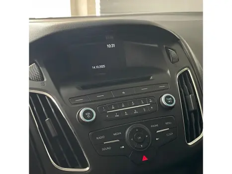 FOCUS 2.0 SE 16V FLEX 4P POWERSHIFT