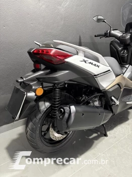 XMAX 250 ABS CONNECTED