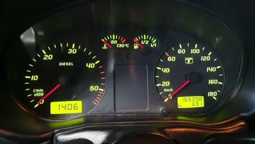 T-4 4x4 3.0 TB Int. Cap. Rígida Diesel