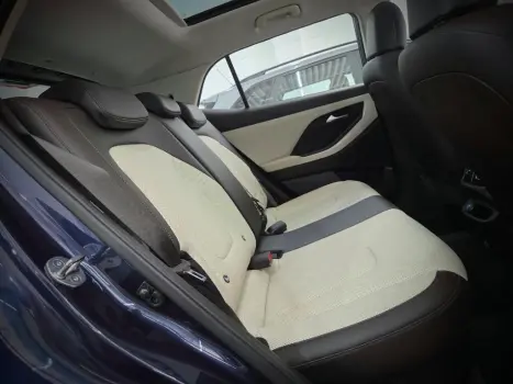 CRETA 2.0 FLEX ULTIMATE AUTOMÁTICO