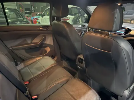 T-CROSS 1.0 200 TSI TOTAL FLEX THE TOWN AUTOMÁTICO