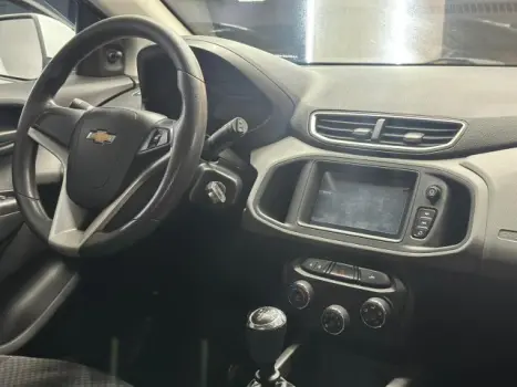 ONIX - 1.4 MPFI LT 8V 4P MANUAL