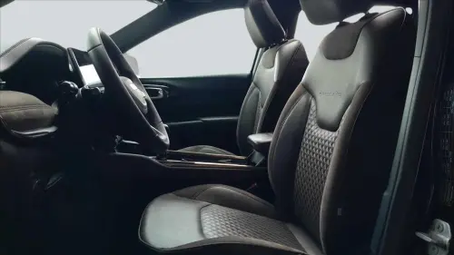 COMMANDER 1.3 T270 TURBO FLEX OVERLAND AT6