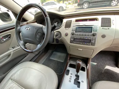 AZERA GLS 3.3 V6 24V 4p Aut.