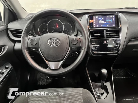 YARIS 1.5 16V Sedan XL