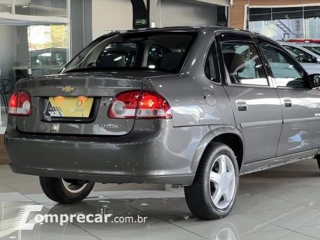 CLASSIC 1.0 MPFI ADVANTAGE 8V FLEX 4P MANUAL