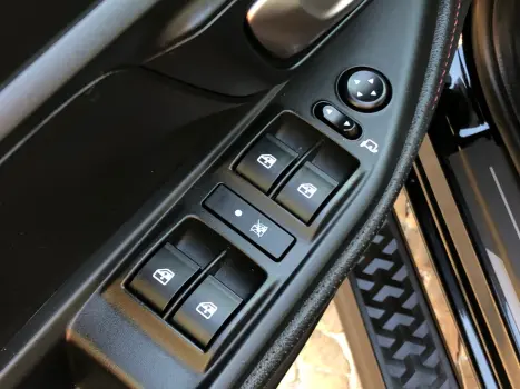 Strada 1.0 Turbo 200 Flex Ultra Cd Cvt