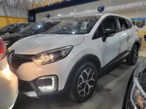 Renault CAPTUR Intense 2.0 16V Flex 5p Aut. 4 portas