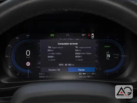 C40 P8 Recharge Pure Electric AWD