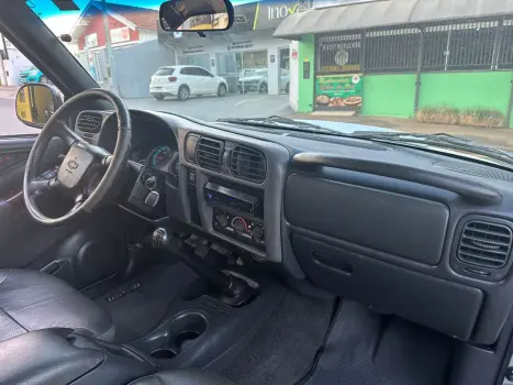 S10 P-Up Executive 2.4 MPFI F.Power CD