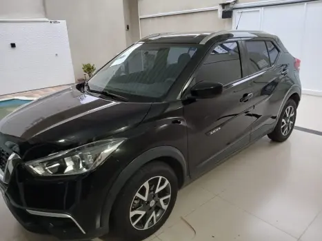 NISSAN KICKS 1.6 16V S 4 portas