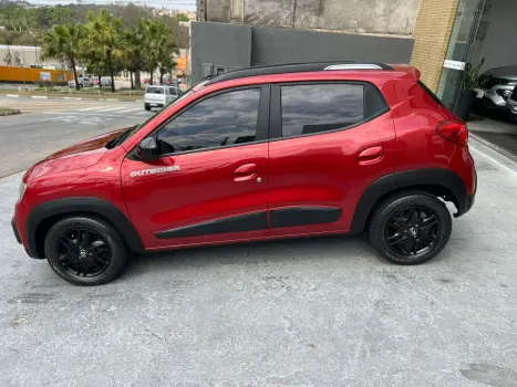 KWID OUTSIDER 1.0 Flex 12V 5p Mec.