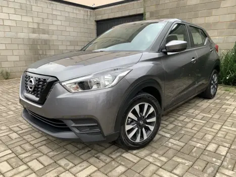 NISSAN KICKS 1.6 16V FLEXSTART ACTIVE XTRONIC 4 portas