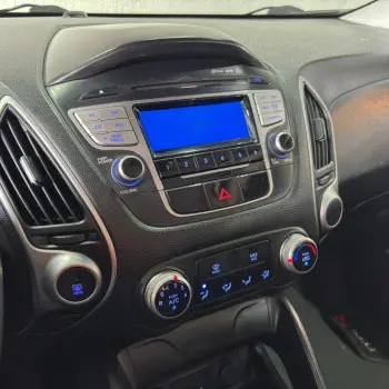 ix35 2.0 16V 170cv 2WD/4WD Aut.