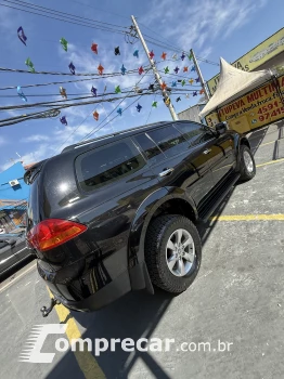 PAJERO DAKAR 3.2 HPE 4X4 7 Lugares 16V