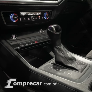 Q3 2.0 40 TFSI Sportback Performance Black Quattro