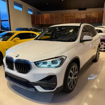 BMW X1 2.0 16V Sdrive18i TOP 4 portas