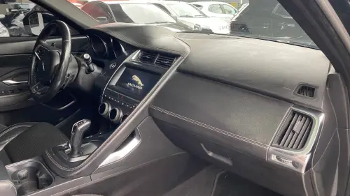 JAGUAR E-PACE 2.0 16V P300 R-DYNAMIC SE AWD