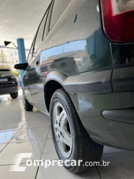 ZAFIRA 2.0 MPFI Elegance 8V