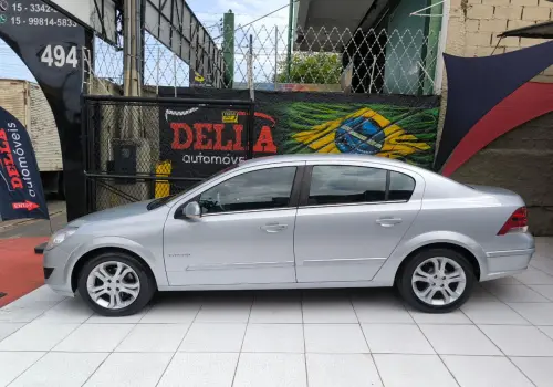 VECTRA 2.0 MPFI Elegance 8V 140cv