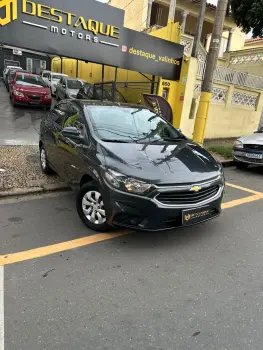 CHEVROLET ONIX HATCH LT 1.0 8V FlexPower 5p Mec. 4 portas
