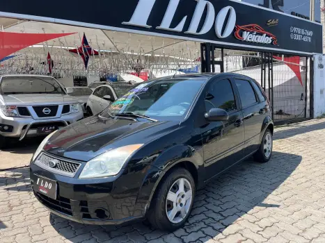 FORD FIESTA 1.6 MPI Class Hatch 8V 4 portas
