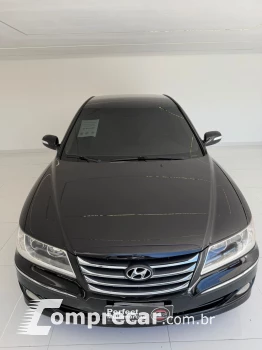 AZERA 3.3 MPFI GLS Sedan V6 24V