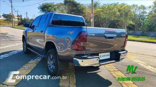 HILUX 2.8 D-4d Turbo CD SR 4X4