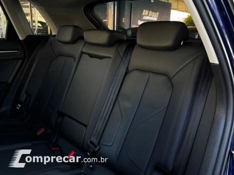 Q3 2.0 40 TFSI Performance Quattro