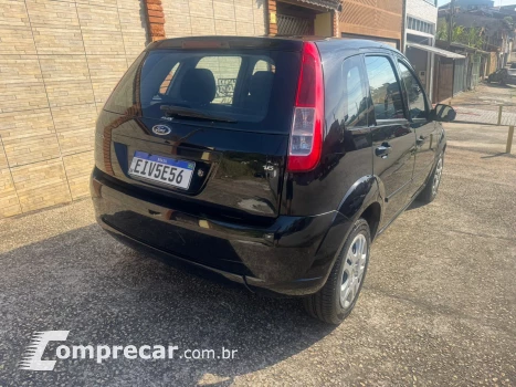 FIESTA 1.6 MPI Class Hatch 8V