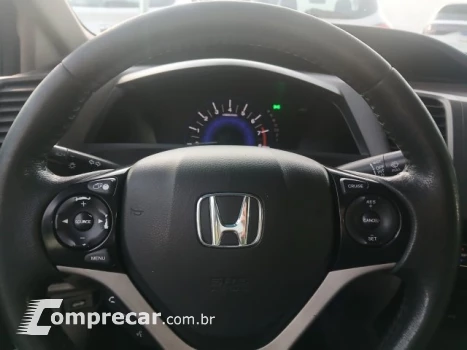 CIVIC - 1.8 LXS 16V 4P AUTOMÁTICO
