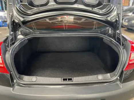 MEGANE SEDAN DYNAMIQUE 1.6 16V 4P