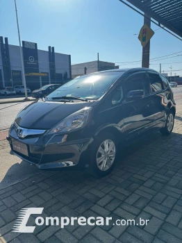 Honda FIT 1.4 LX 8V 4 portas