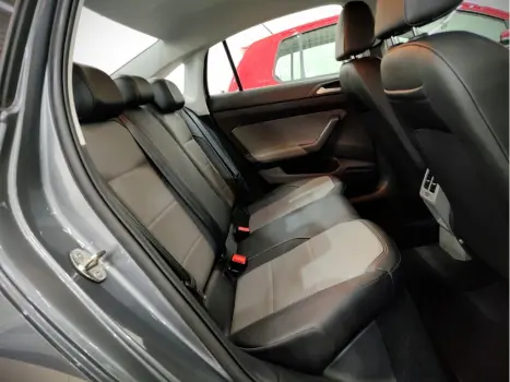 VIRTUS 1.0 200 TSI HIGHLINE AUTOMATICO