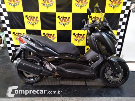 Yamaha X-MAX 250