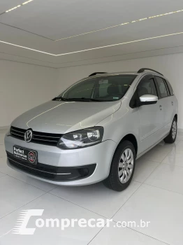 Volkswagen SPACEFOX 1.6 MI Trend 8V 4 portas