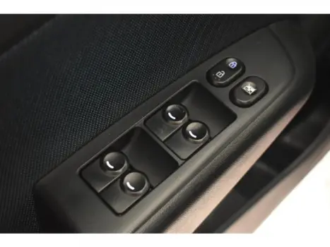 HB20 - 1.6 COMFORT PLUS 16V 4P AUTOMÁTICO