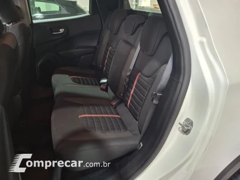 TORO 1.8 16V EVO Freedom AT6