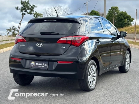 HB20 1.6 COMFORT PLUS 16V FLEX 4P MANUAL