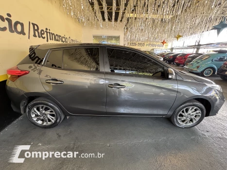YARIS 1.5 16V XS Connect
