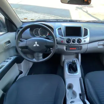 L200 Triton HLS 2.4 Flex 16V CD Mec.