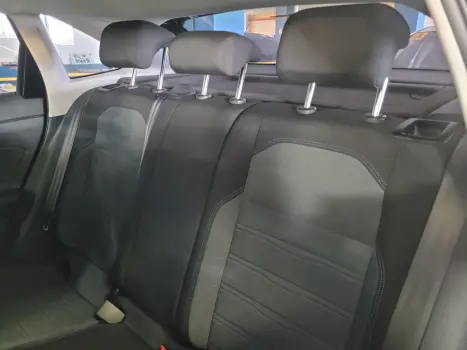 Nivus Comfortline 1.0 200 TSI Flex Aut.