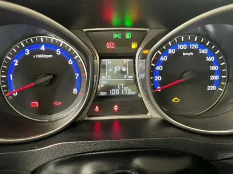 HB20S - 1.6 PREMIUM 16V 4P AUTOMÁTICO