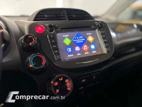 FIT 1.4 LX 16V FLEX 4P AUTOMÁTICO