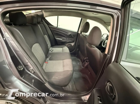 VERSA 1.0 12V FlexStart 4p Mec.