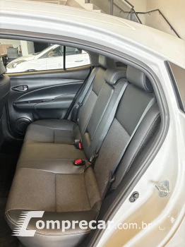 YARIS 1.5 16V Sedan XS