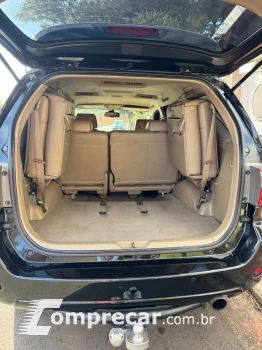 HILUX SW4 3.0 SRV 4X4 7 Lugares 16V Turbo Intercooler